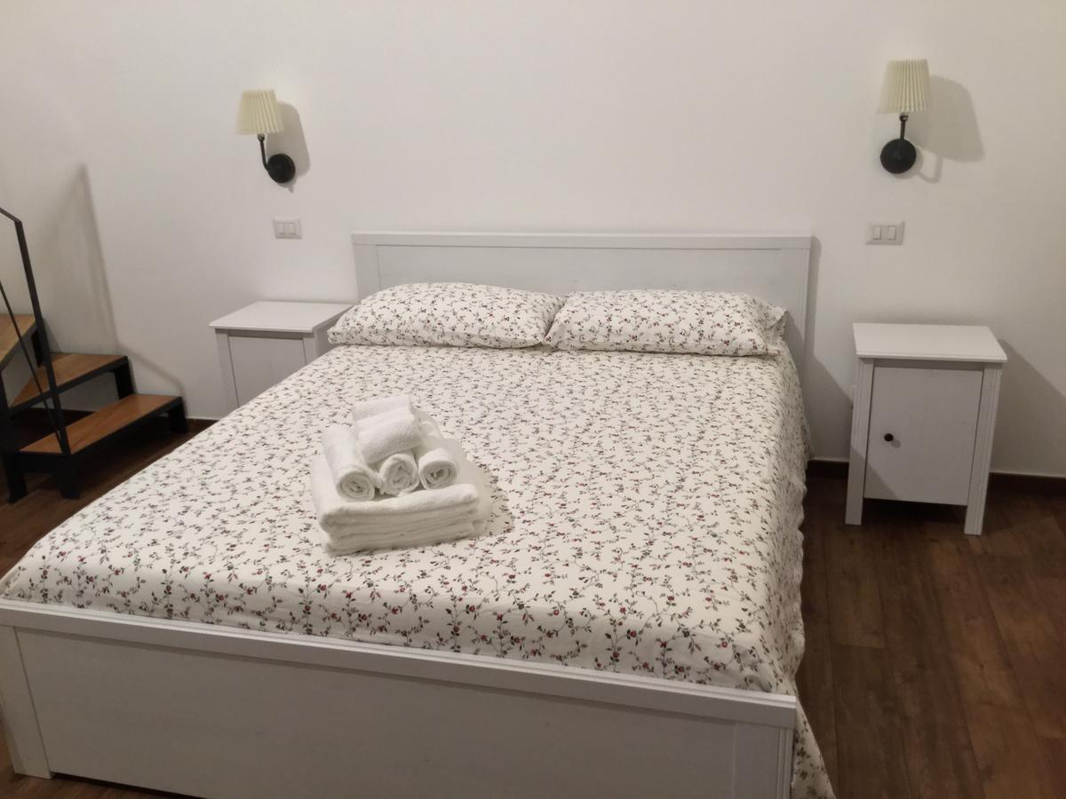 B&B Sant'Agostino ジョヴィナッツォ エクステリア 写真